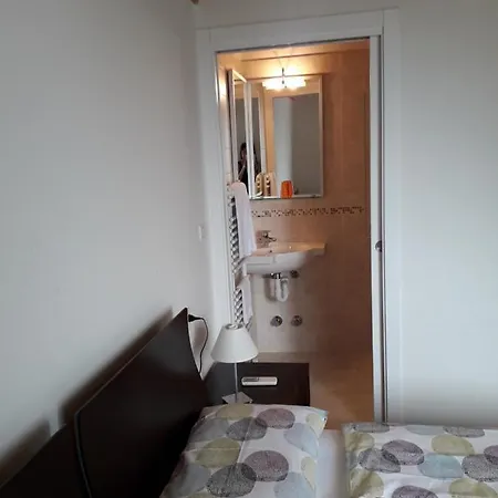 Pia Villa *